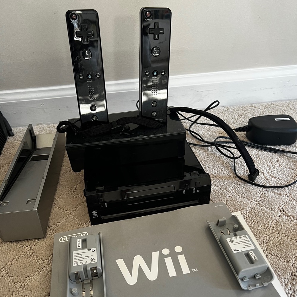 Wii + remotes